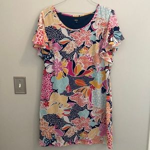 Size 14 dress with cute sleeves